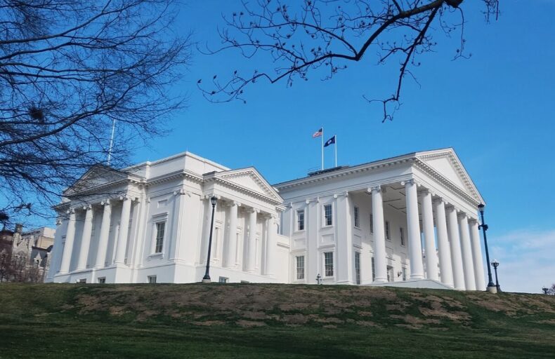 image of Virginia state capitol